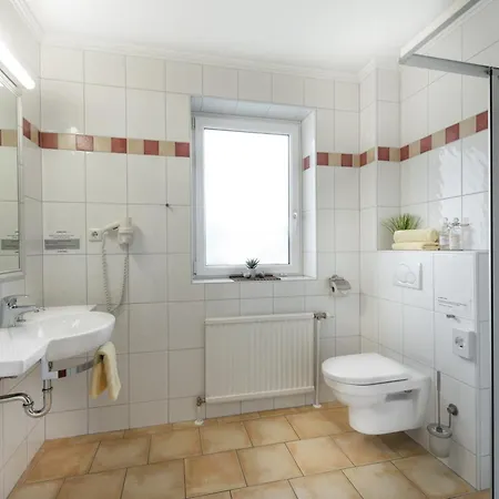 Hotel Lohninger 3*