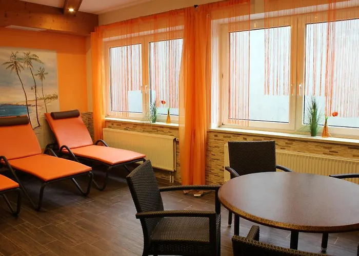 Отель Lohninger 3*